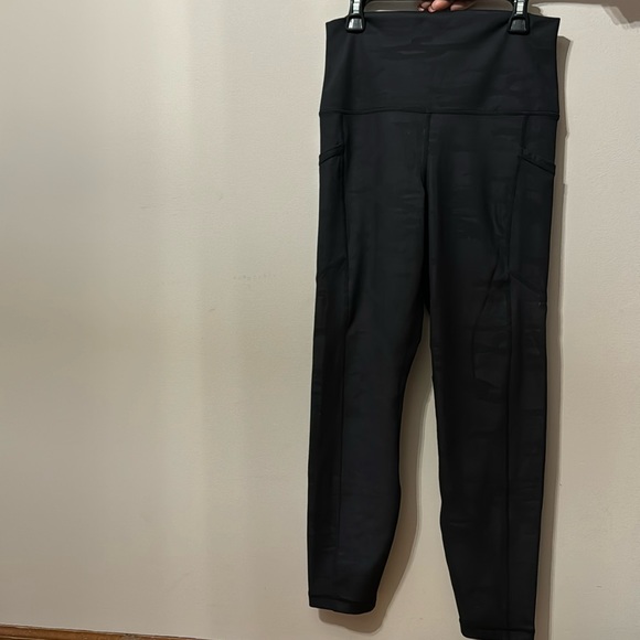 Yogalicious Lux Leggings - Picture 1 of 4